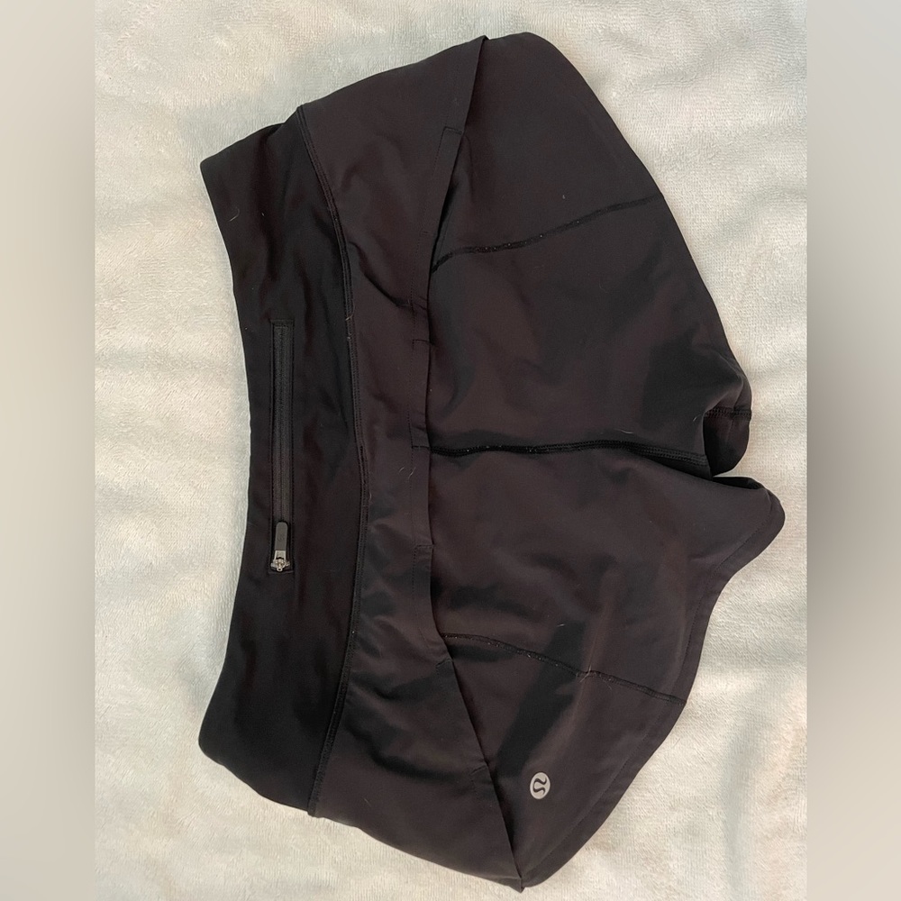 Lululemon Size 4 shorts